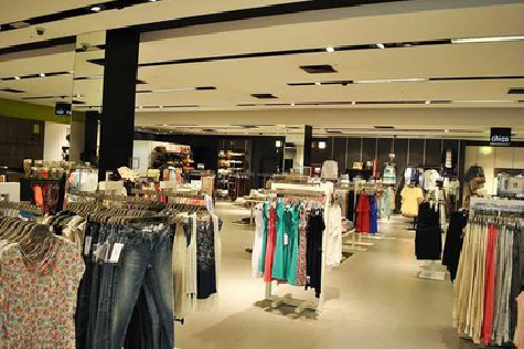 大化商场里的店面怎么装修？